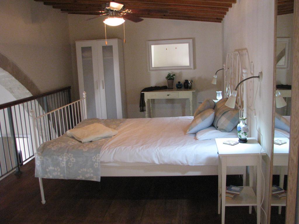 Dolphin Guest House And Studios Τόχνη Εξωτερικό φωτογραφία
