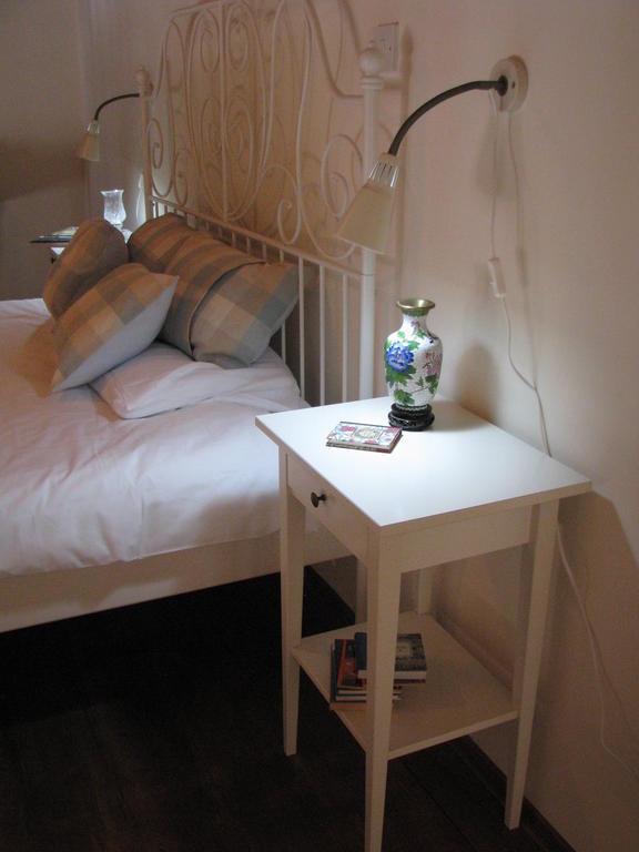 Dolphin Guest House And Studios Τόχνη Δωμάτιο φωτογραφία
