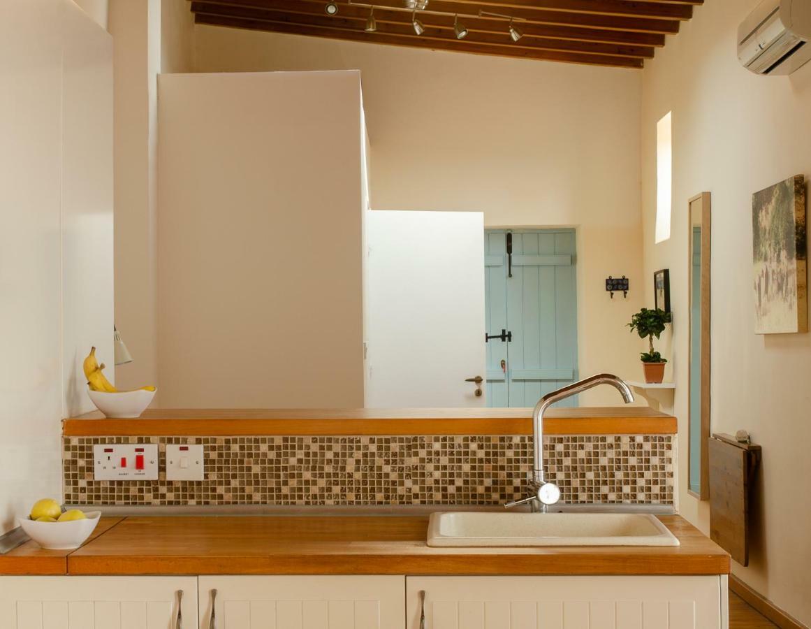 Dolphin Guest House And Studios Τόχνη Εξωτερικό φωτογραφία
